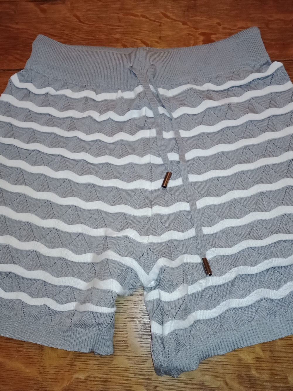 NWOT Nali Collection Light Gray and White Striped Knit Shorts